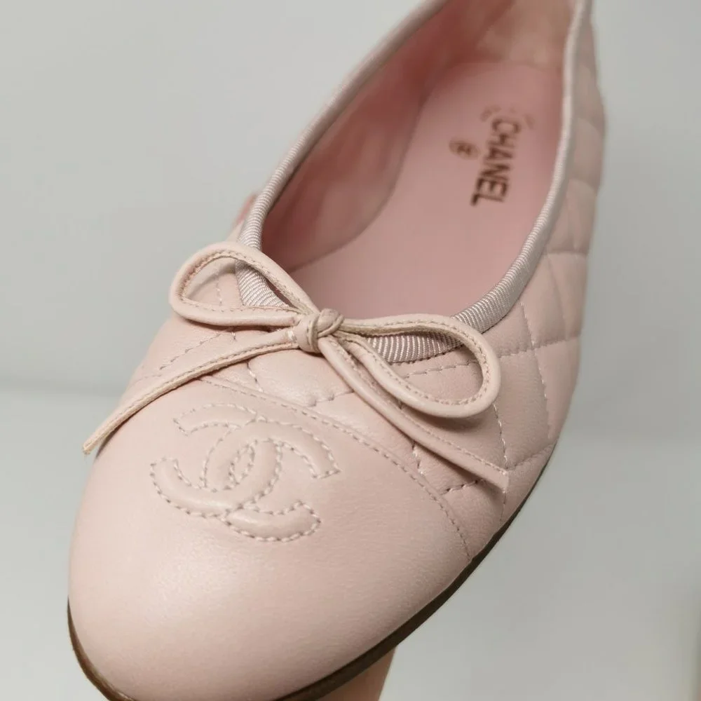 CHANEL Leather Pink Ballet Flats - Picture 2 of 8